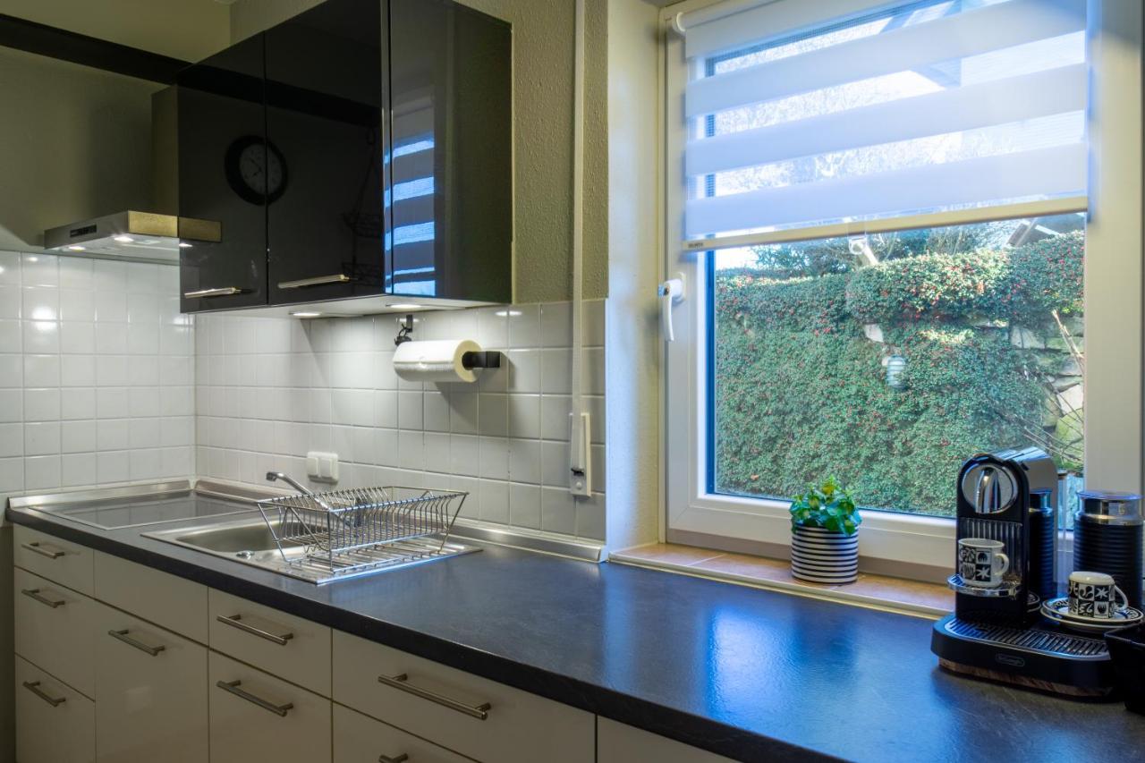 Zum Sperberring - Parkplatz - Wallbox - Wlan - Netflix&disney - Sehr Ruhig - Perfekt Zum Entspannen & Erholen Appartement *